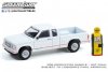 1:64 The Hobby Shop Series 12 1991 GMC Sonoma ST Greenlight