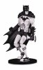 DC Artists Alley: Batman Black & White Nooligan PVC Figure Dc Comics