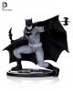 Batman Black & White Statue by Francis Manapul DC Collectibles