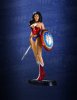 DC Universe Online: Wonder Woman Statue by DC Direct