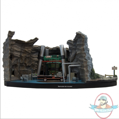 1966 TV Series Batman Batcave Desktop Sculpture Factory Entertainment 