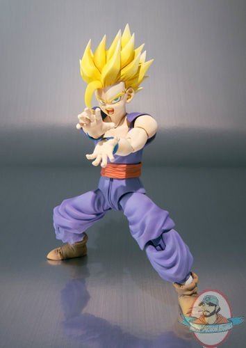 S.H. Figuarts Son Gohan "Dragon Ball Z" Reissue Figure by Bandai