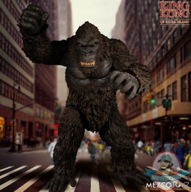 Ultimate King Kong of Skull Island Figure Mezco