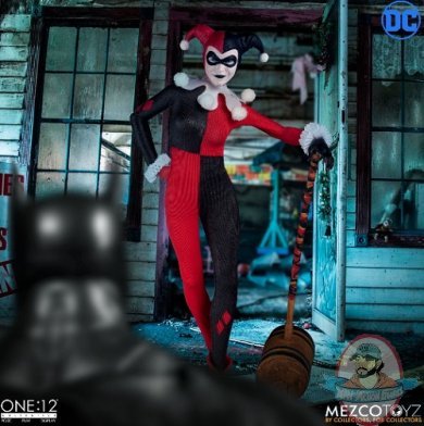 The One:12 Collective Dc Harley Quinn Deluxe Figure Mezco