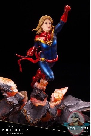 1/10 Marvel Captain Marvel Artfx Premier Statue Kotobukiya