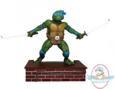 1/8 Scale TMNT Leonardo Statue Pop Culture Shock