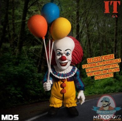 IT 1990 Deluxe Pennywise Designer Series Mezco