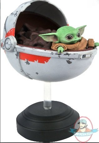 Star Wars The Mandalorian Child with Pram Statue by Gentle Giant