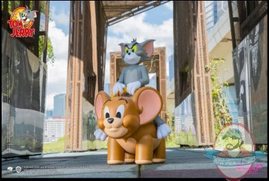 Tom and Jerry Mega Piggyback Ride 700% Version Soap Studio 909817