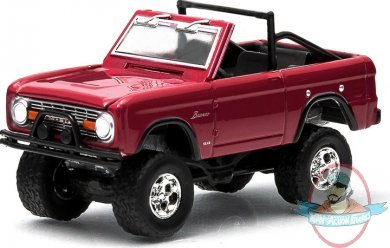 1:64 Country Roads Series 13 1974 Ford Bronco Burgundy Custom