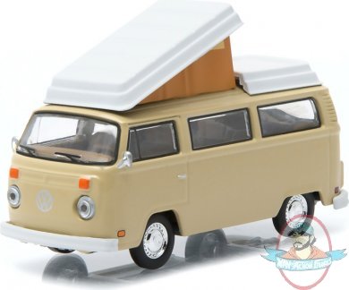 1:64 Club V-Dub Series 2 1970 VW Type 2 Campmobile Beige Greenlight