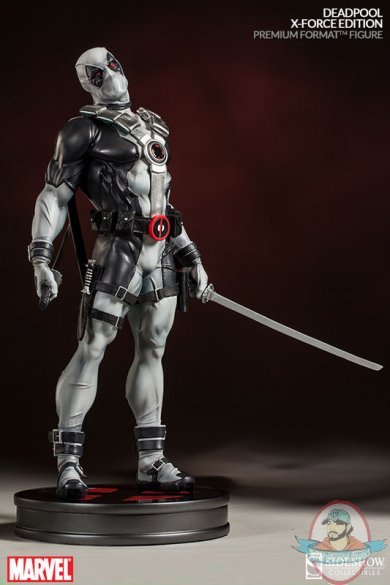 Deadpool X-Force Premium Format (TM) Figure Sideshow Collectibles Deadpool X-Force Premium Format (TM) Figure Sideshow Collectibles