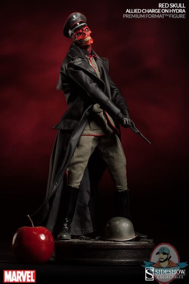 Marvel Red Skull Allied Charge on Hydra Premium Format Figure Sideshow Marvel Red Skull Allied Charge on Hydra Premium Format Figure Sideshow