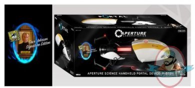 SDCC 2012 Cave Johnson Signature Portal Replicas P-Body Portal Gun