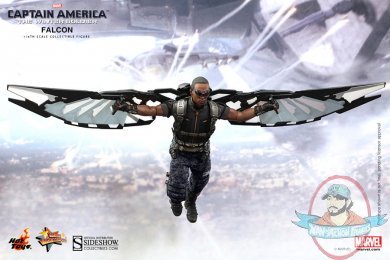 1/6 Captain America The Winter Soldier Falcon by Hot Toys MMS245 1/6 Captain America The Winter Soldier Falcon by Hot Toys MMS245