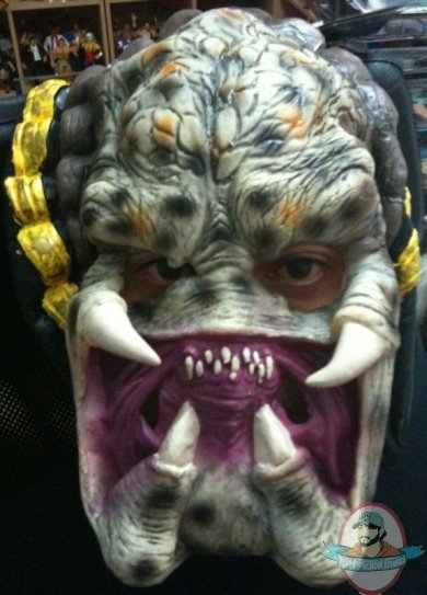 3/4 Predator Adult Mask Officially Licensed by Rubies