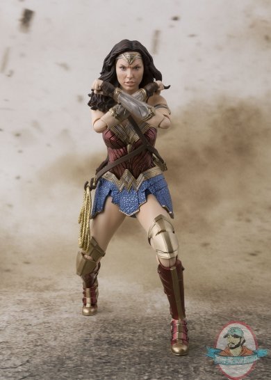 S.H Figuarts Justice League Wonder Woman Bandai BAN19781