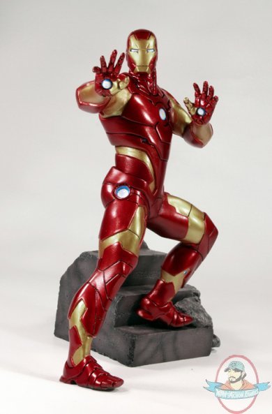 Avengers Reborn: Iron Man Fine Art Statue by Kotobukiya Avengers Reborn: Iron Man Fine Art Statue by Kotobukiya