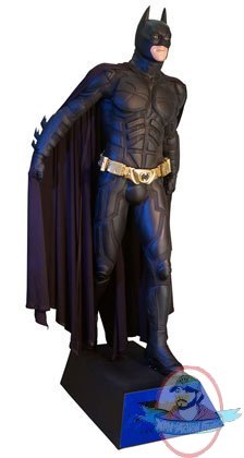 Batman The Dark Knight Lifesize Statue by Hollywood Collectibles Group Batman The Dark Knight Lifesize Statue by Hollywood Collectibles Group