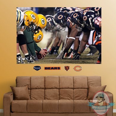 Bears-Packers Line of Scrimmage Mural Chicago Bears NFL Bears-Packers Line of Scrimmage Mural Chicago Bears NFL