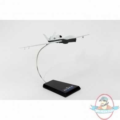 MQ-4C BAMS 1/78 Scale Model CYGHNTR by Toys & Models