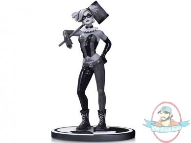 Batman Black And White Harley Quinn Statue Lee Bermejo Dc Collectibles Batman Black And White Harley Quinn Statue Lee Bermejo Dc Collectibles