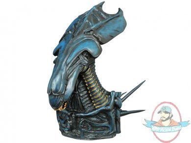 Alien Queen Bust Bank by Diamond Select