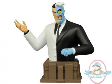 Dc Batman Animated Series Two-Face Bust by Diamond Select Dc Batman Animated Series Two-Face Bust by Diamond Select