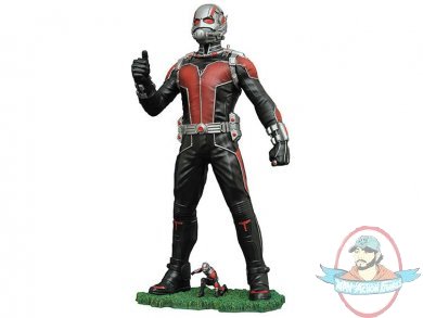 Marvel Gallery Figure 9 inch Ant-Man by Diamond Select Marvel Gallery Figure 9 inch Ant-Man by Diamond Select