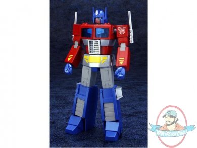 Cybertron Commander Optimus Prime - Ex Gohkin Figure by Fewture