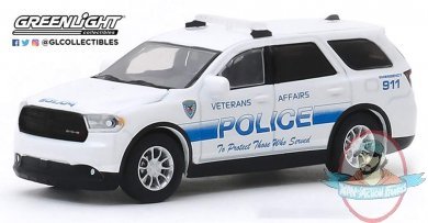 1:64 Hot Pursuit Series 33 2018 Dodge Durango Veterans Greenlight