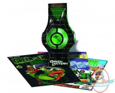 Green Lantern Movie Lantern Paperweight by NECA Green Lantern Movie Lantern Paperweight by NECA