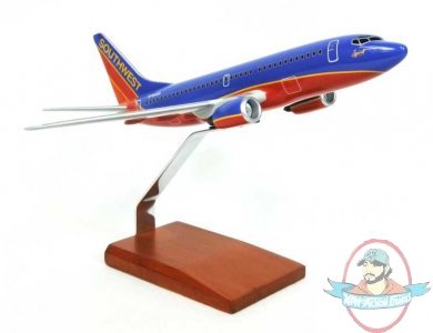 B737-700 Southwest 1/100 Scale Model KB737SWTR by Toys & Models B737-700 Southwest 1/100 Scale Model KB737SWTR by Toys & Models