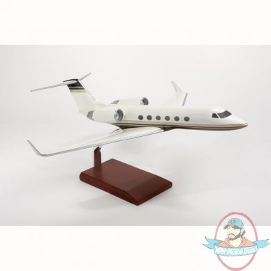 Gulfstream IV 1/48 Scale Model KG4TR by Toys & Models Gulfstream IV 1/48 Scale Model KG4TR by Toys & Models