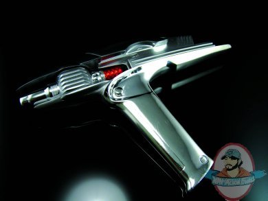 Star Trek  2009 Movie Phaser Stunt Replica by Quantum Mechanix 