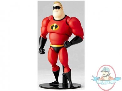 Revoltech Mr. Incredible by Kaiyodo