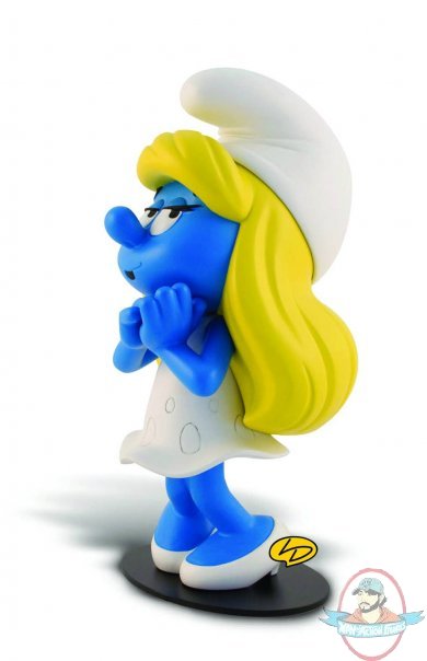 Smurfs Smurfette In Love Statue By Diamond Comic Smurfs Smurfette In Love Statue By Diamond Comic