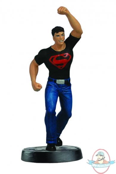 DC Superhero Figurine Collection Magazine #99 Superboy by Eaglemoss DC Superhero Figurine Collection Magazine #99 Superboy by Eaglemoss