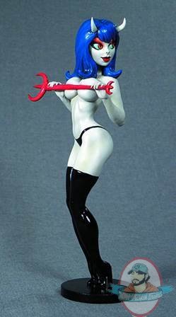 Little Minxies Sinful Suzi Vinyl Statue by Cs Moore Studios Little Minxies Sinful Suzi Vinyl Statue by Cs Moore Studios