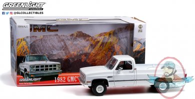 1356220-20198220gmc20k-250020sierra20grande20wideside20-20white_pkg20open20b2b.jpg