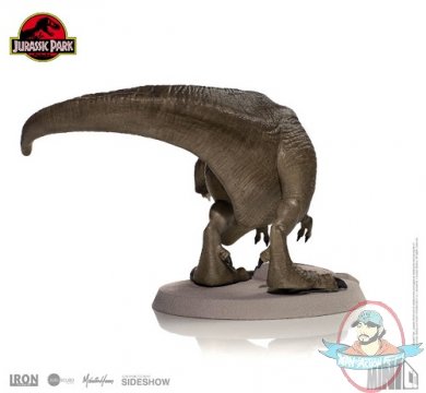 2019_01_11_10_52_59_https_www.sideshowtoy.com_assets_products_904326_tyrannosaurus_rex_mini_co_lg_.jpg