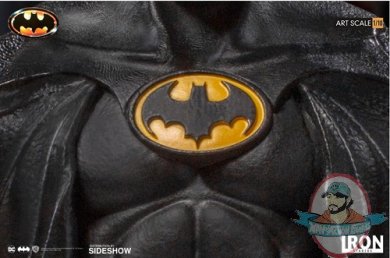 2019_01_18_11_02_48_https_www.sideshowtoy.com_assets_products_904356_batman_1989_lg_dc_comics_batm.jpg