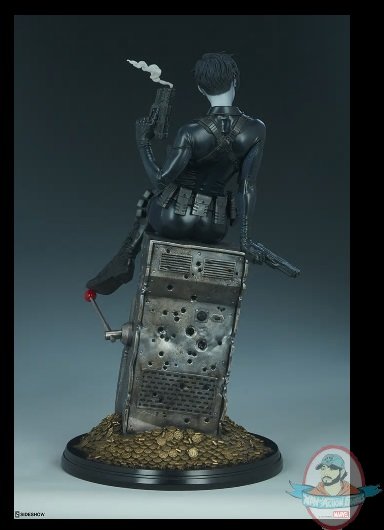 2019_02_27_17_40_22_marvel_domino_premium_format_tm_figure_by_sideshow_sideshow_internet_explor.jpg