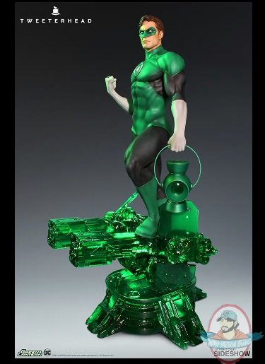 2019_02_28_12_50_10_dc_comics_green_lantern_maquette_by_tweeterhead_sideshow_internet_explorer.jpg