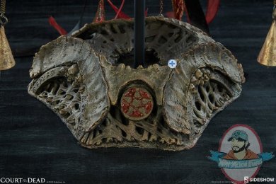 2019_04_25_22_38_13_https_www.sideshow.com_storage_product_images_400321_queen_gethsemonis_crown_c.jpg
