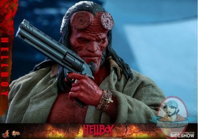 2019_05_06_13_10_52_https_www.sideshow.com_storage_product_images_904668_hellboy_hellboy_gallery_5.jpg