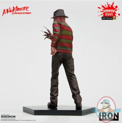 2019_08_15_14_58_03_https_www.sideshow.com_storage_product_images_905085_freddy_krueger_a_nightmar.jpg