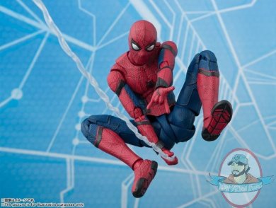 2019_10_09_12_12_28_spider_man_far_from_home_s.h.figuarts_spider_man_internet_explorer.jpg
