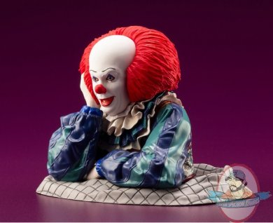 2019_10_10_17_16_09_dropbox_sv255_it_pennywise_from_it_1990_artfx_statue_simplify_your_life_in.jpg