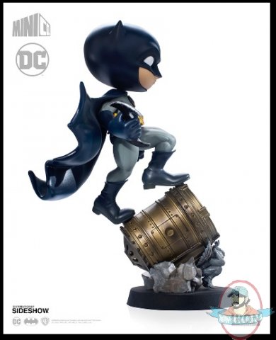2019_12_13_15_15_45_dc_comics_batman_deluxe_mini_co_figure_by_iron_studios_sideshow_collectibles_.jpg